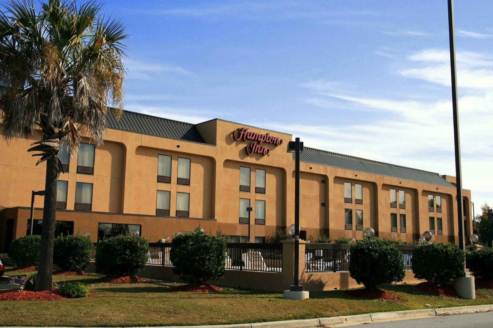 Hampton Inn Sumter Exterior photo